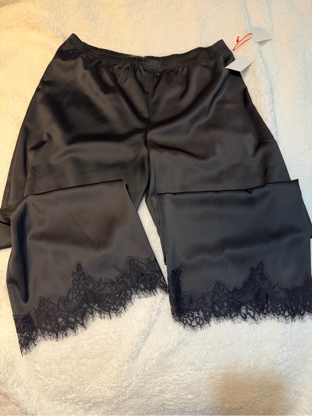 Women's Wide-Leg Satin Pants with Lace Hem - Black